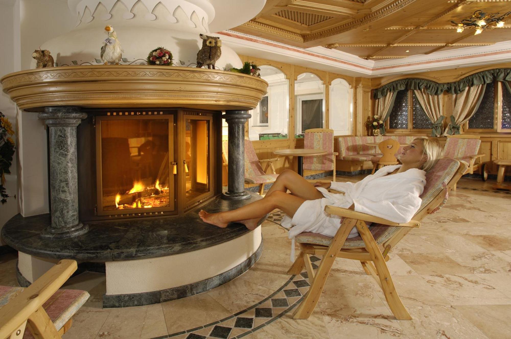 Residence Isabell Selva di Val Gardena Luaran gambar