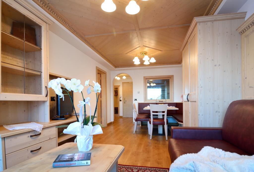 Residence Isabell Selva di Val Gardena Bilik gambar