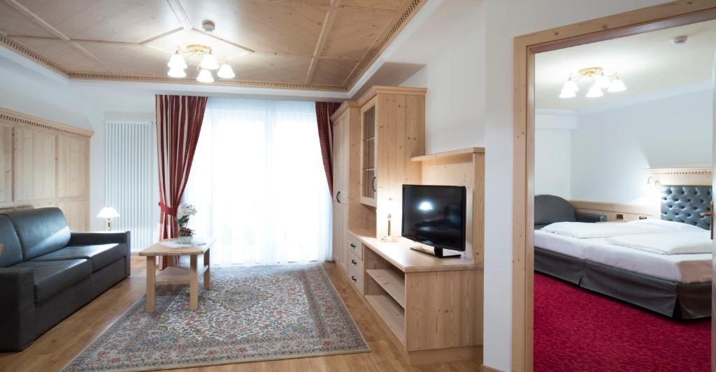 Residence Isabell Selva di Val Gardena Bilik gambar